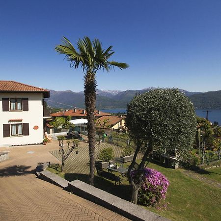 The Cottage On The Lake - Happy Rentals Baveno Exterior foto