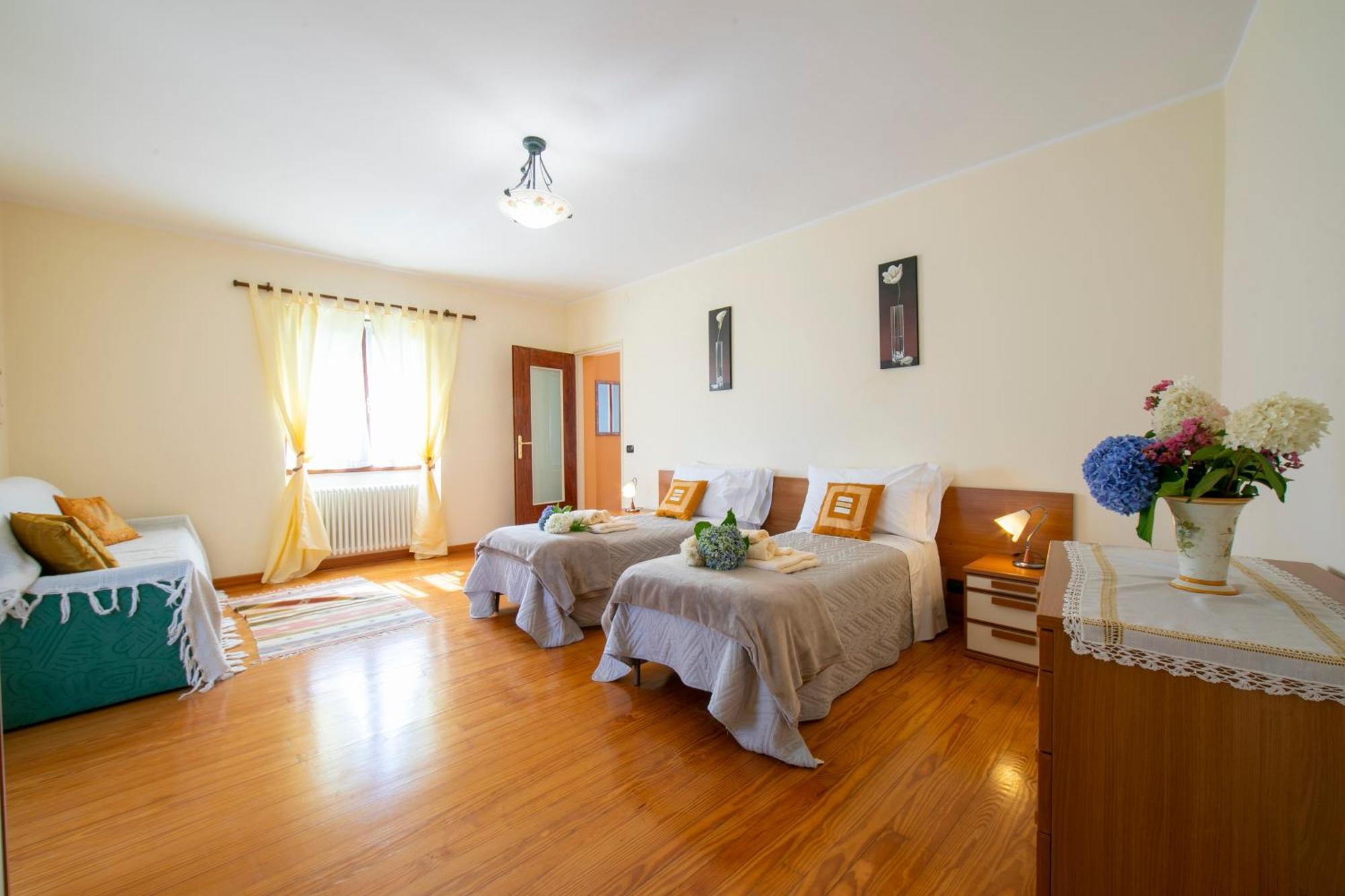 The Cottage On The Lake - Happy Rentals Baveno Exterior foto