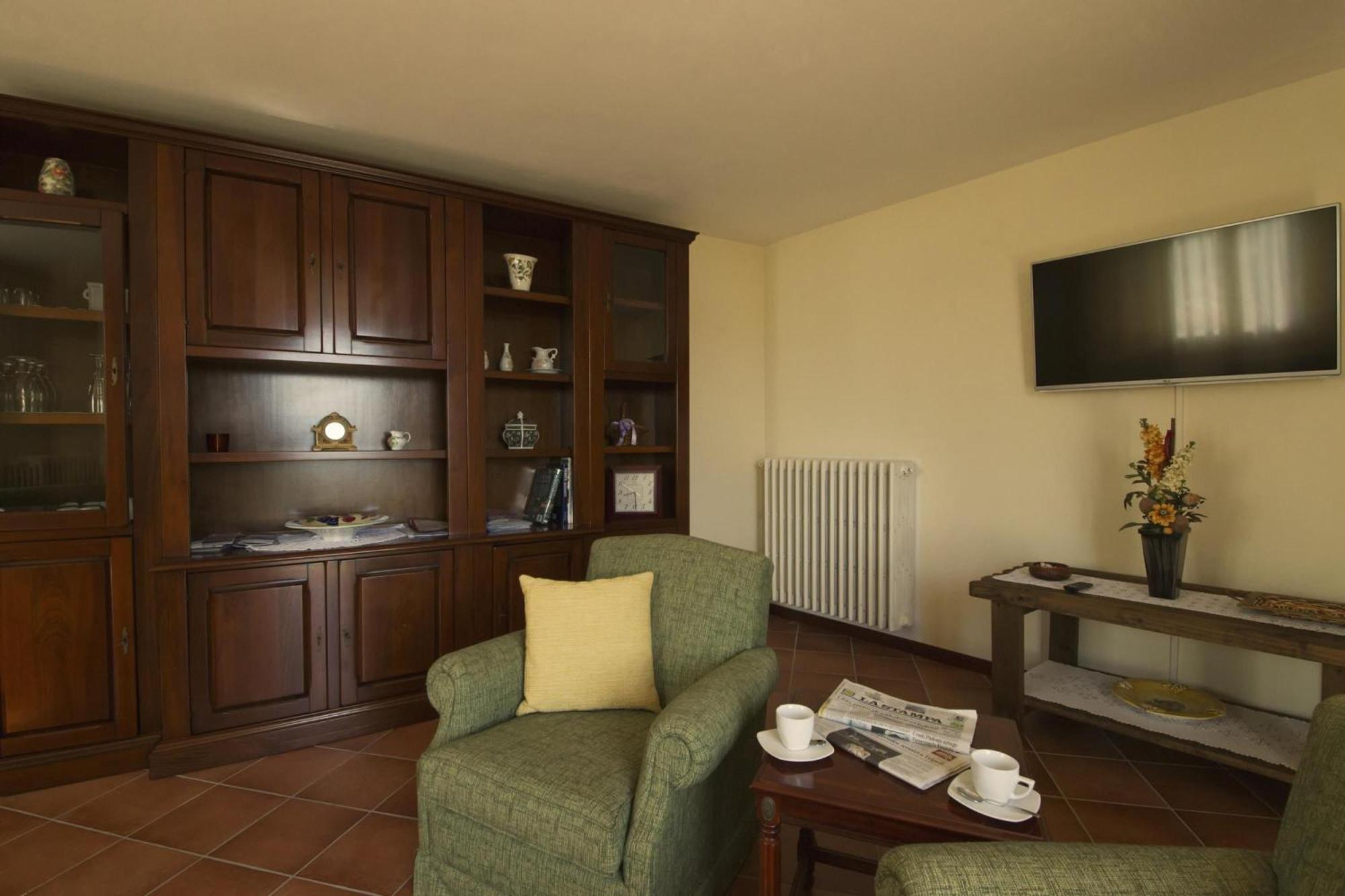 The Cottage On The Lake - Happy Rentals Baveno Exterior foto